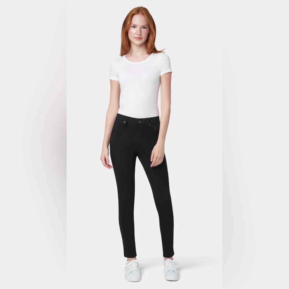 HUE Soft Denim Leggings